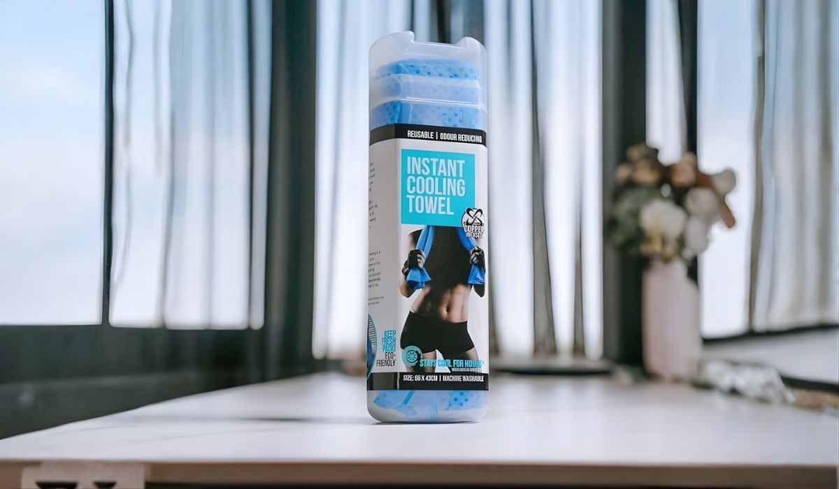 Instant cooling towel